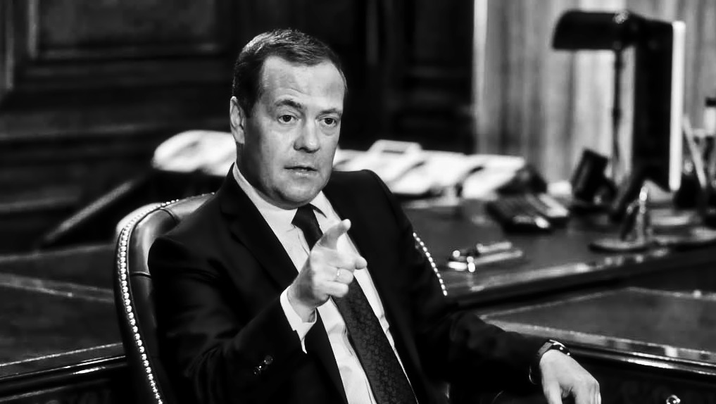 2023 • Les sardoniques pronostics de Medvedev